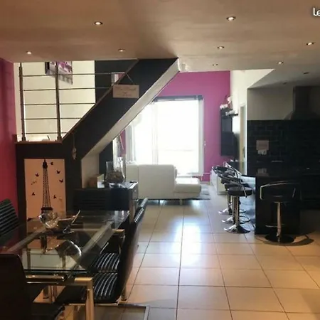 La Tropezienne شقة *